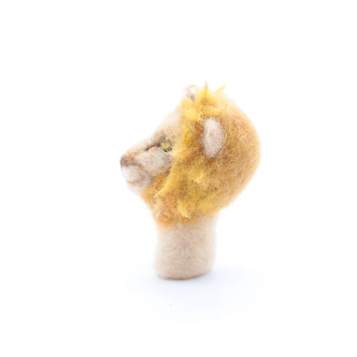 Fingerpuppe-Löwe-02