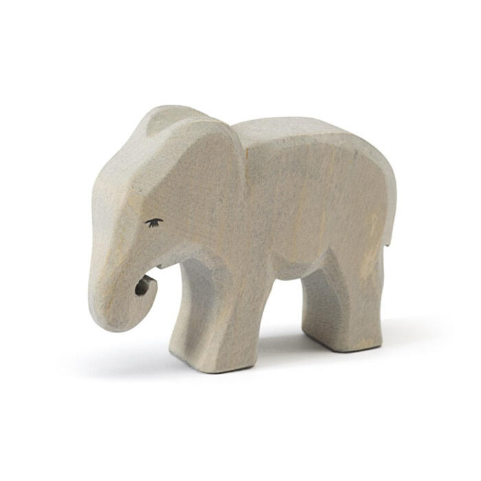 Ostheimer-Elefant-klein-fressend-01