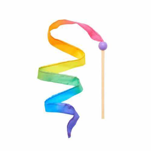 Sarah´s-Silks-rainbow-streamer-short-01.jpg