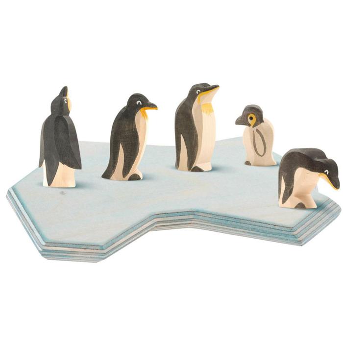 Ostheimer-Pinguin-Kopf-tief-22804-02.jpg