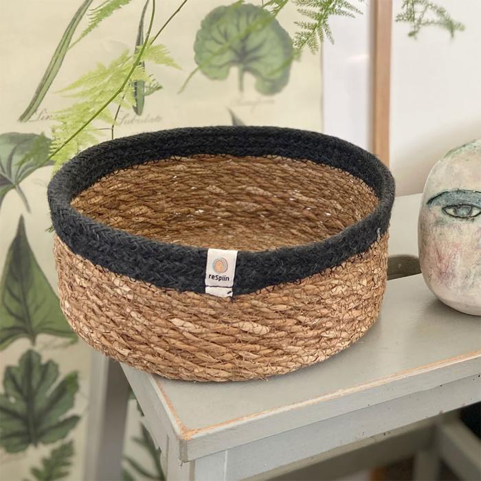 Respiin-Seagrass-Jutekorb-flach-21,5-black-03.jpg