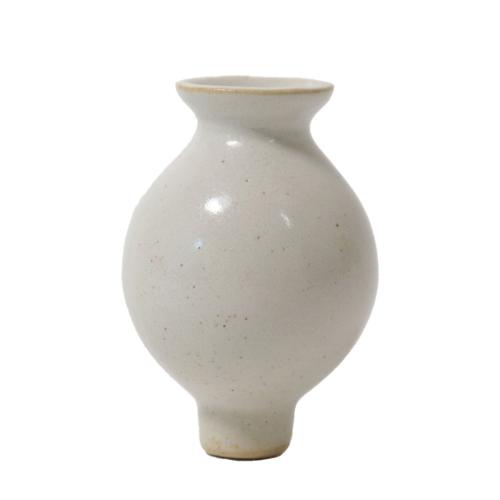 Grimms-weiße-Vase-01