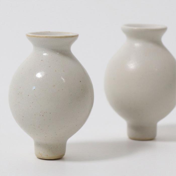 Grimms-weiße-Vase-04