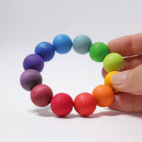 Grimms-Regenbogen-Perlenring-02