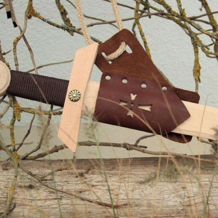 VAH-Schwert-und-Axthänger-Thilo-816-02.jpg