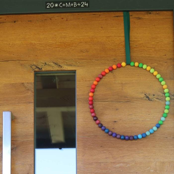 Naturkind-DIY-regenbogen-Perlenring-05.jpg