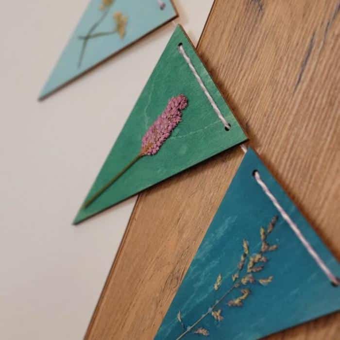 Naturkind-Holzwimpel-DIY-Projekt-mit-Kindern-01.jpg