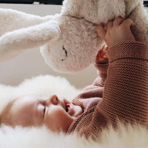 Senger-Naturwelt-Kuscheltier-Hase-klein-weiß-03.jpg