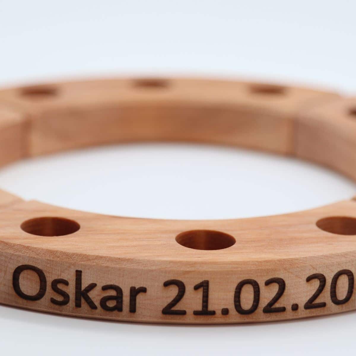 Grimms-kleine-Festtagsring-natur-personalisiert